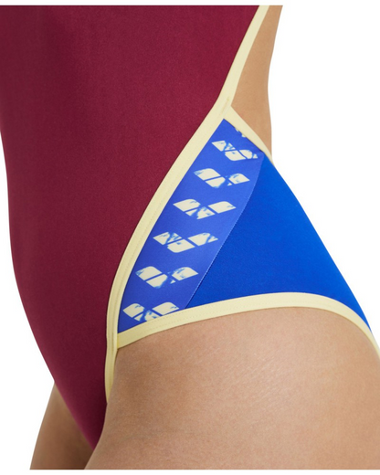 Arena W Icons Superfly Back Solid