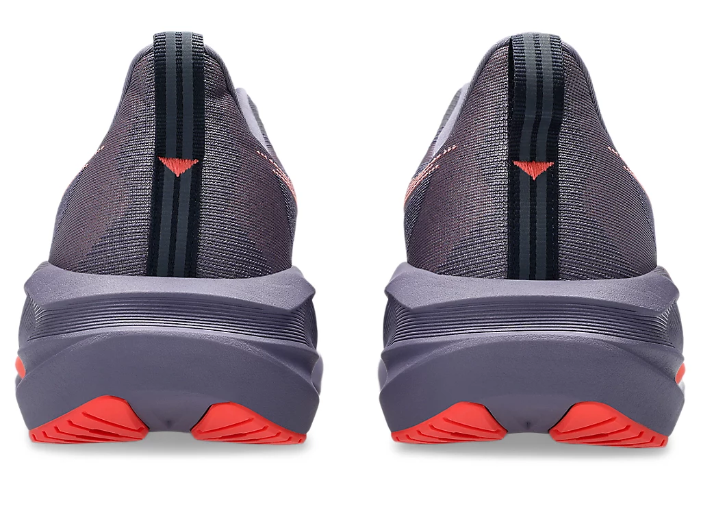 Asics Novablast 5 Heren Hardloopschoenen