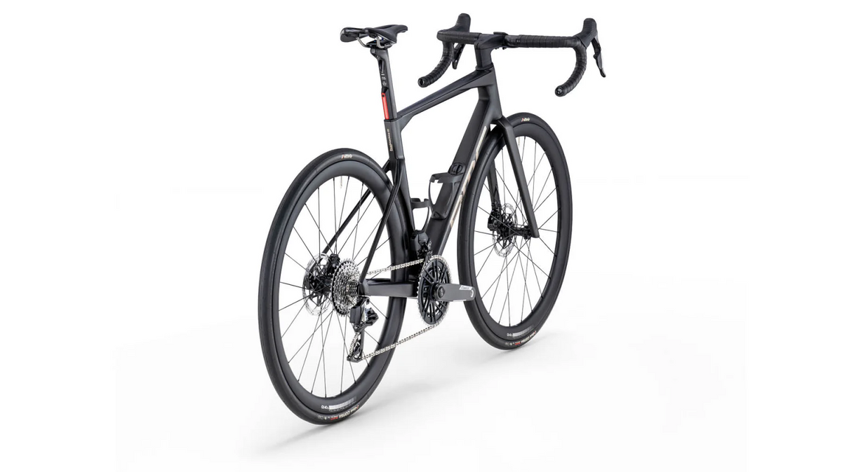 BMC Roadmachine 01 Three 2026