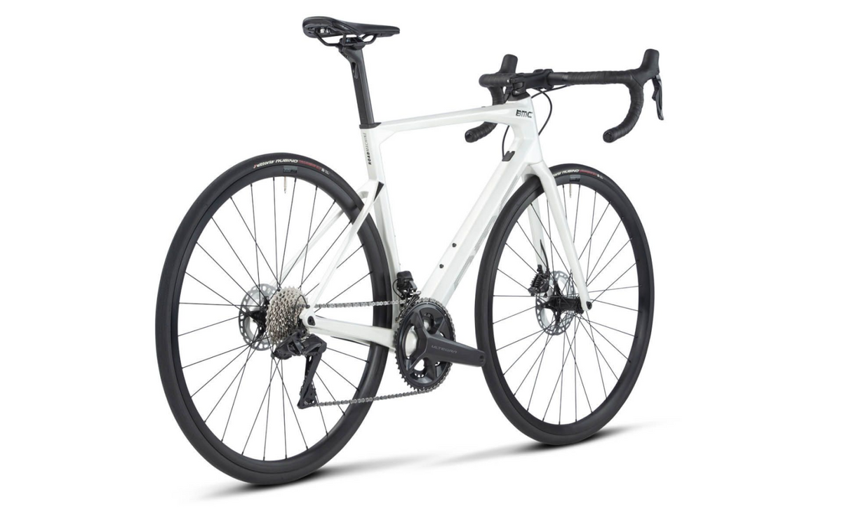 BMC Roadmachine Three