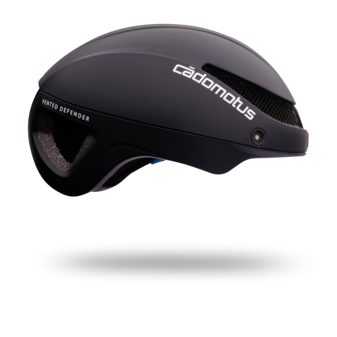 Cádomotus Omega Aero Helm