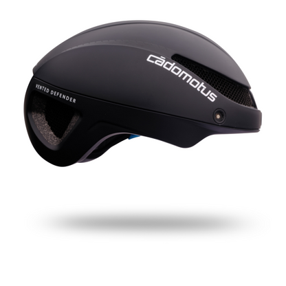 Cádomotus Omega Aero Helm
