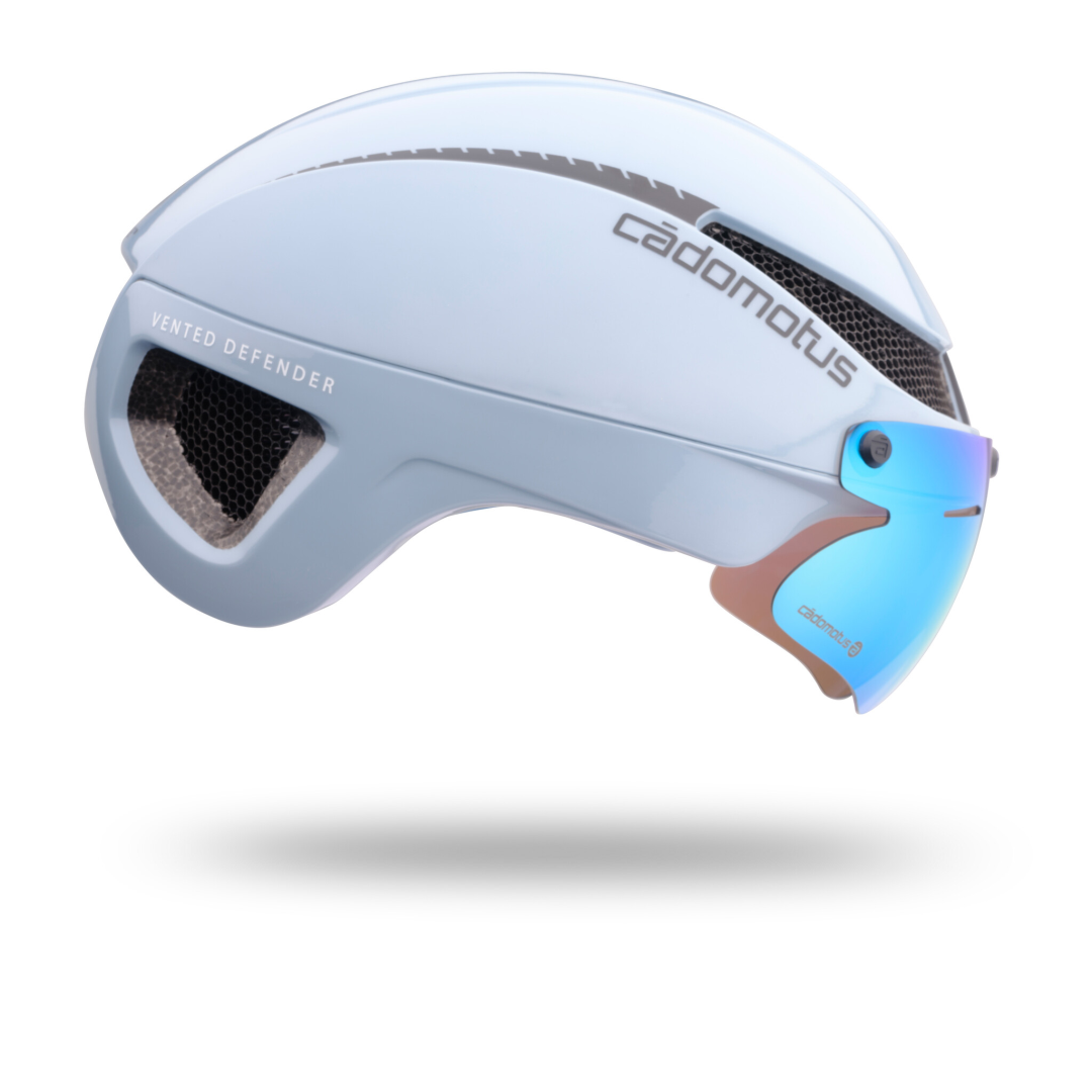 Cádomotus Omega Aero Helm