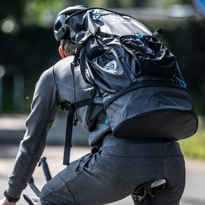 Cádomotus Versatile 2.0 Rainproof Race Day