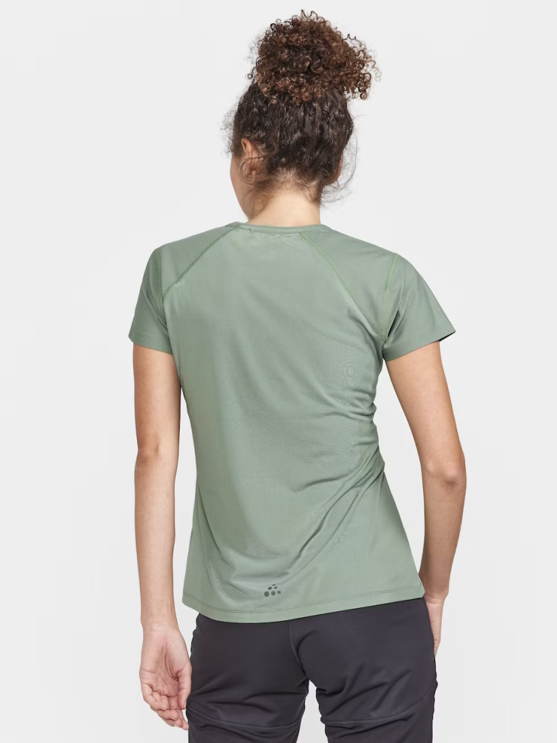 Craft ADV Essence SS Slim Tee Dames