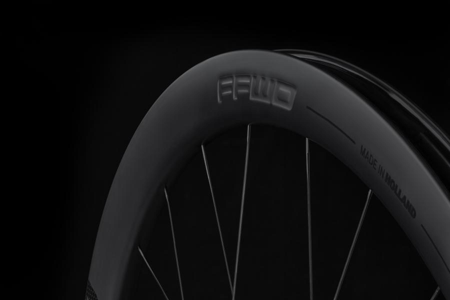 Fast Forward RAW Carbon Race Wielset