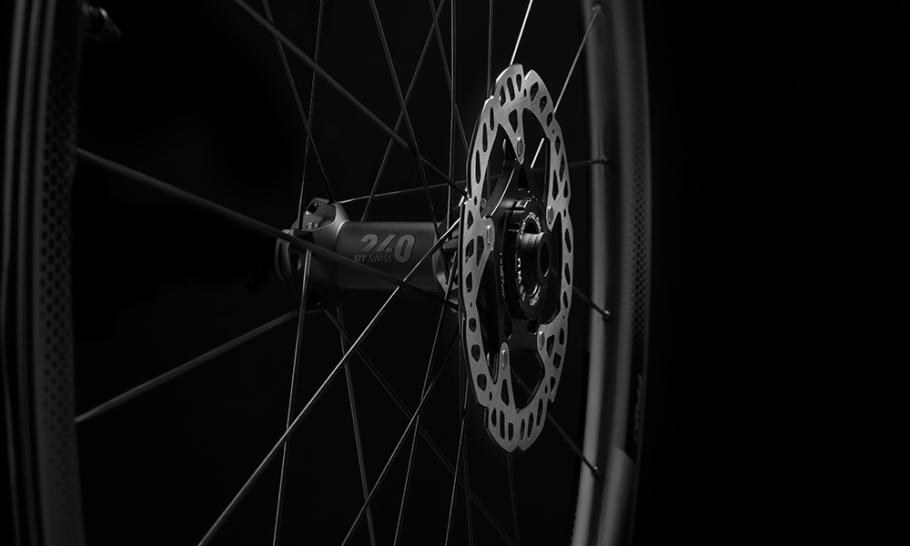 Fast Forward Ryot 33 Carbon Race Wielset