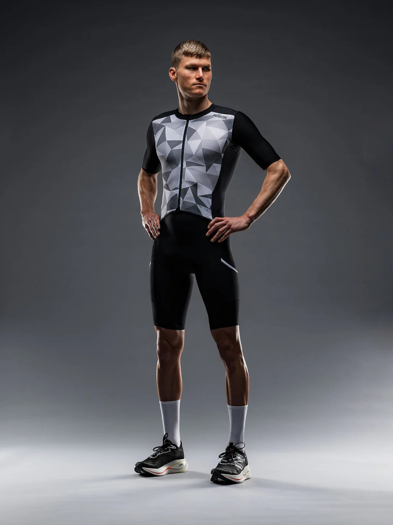 TEMPO! Two Trisuit