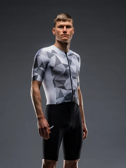 TEMPO! Two Trisuit