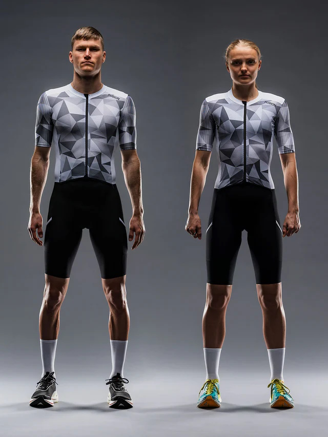 TEMPO! Two Trisuit